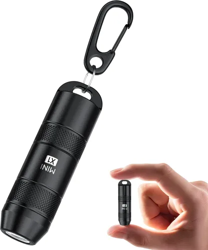 Vista 9 de Mini linterna de llavero X1, linterna magnética recargable USB-C con interruptor de extracción, linterna EDC de bolsillo ultra compacta con base