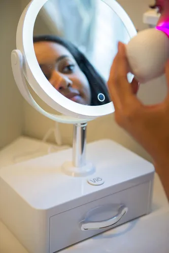 Vista 3 de VIO Espejo de belleza con cajón de limpieza de productos de luz UV