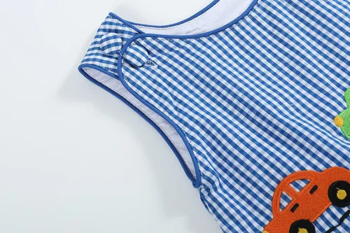 Vista 6 de Lil cactus Mameluco con apliques para bebés y niños pequeños
