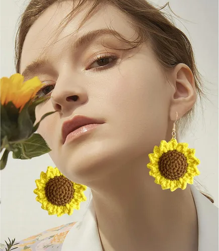 Vista 5 de Aretes colgantes únicos y ligeros hechos a mano con forma de girasol grande, bonitos aretes de gancho floral de flor bohemia para mujer, fiesta