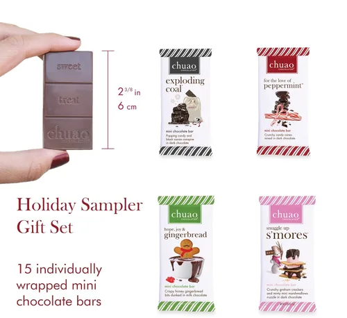 Vista 2 de Chuao Chocolatier Caja de regalo de muestra navideña, minibarras gourmet de chocolate negro y con leche, sin conservantes, para cestas de regalo