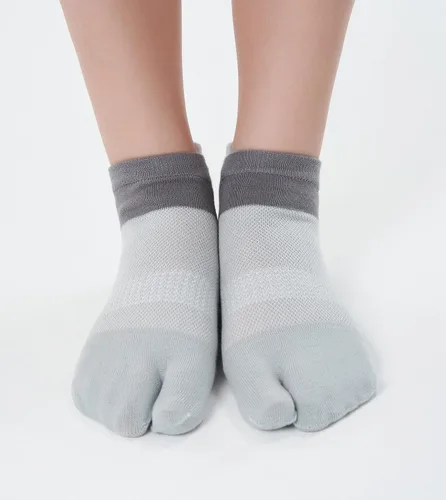 Vista 2 de Calcetines Tabi para hombre con puntera dividida, punta grande, de algodón, atlético, paquete de 6