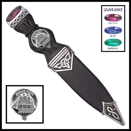 Vista 2 de Cresta del clan entrelazado Duncan Sgian Dubh