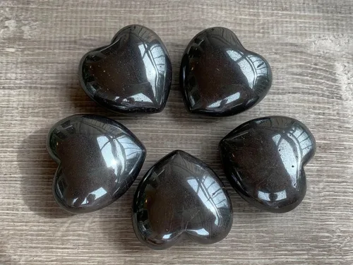 Vista 18 de Corazón hinchado de piedras preciosas al por mayor, corazones hinchados de piedras preciosas pulidas, piedra de palma de cristal, corazón de cristal