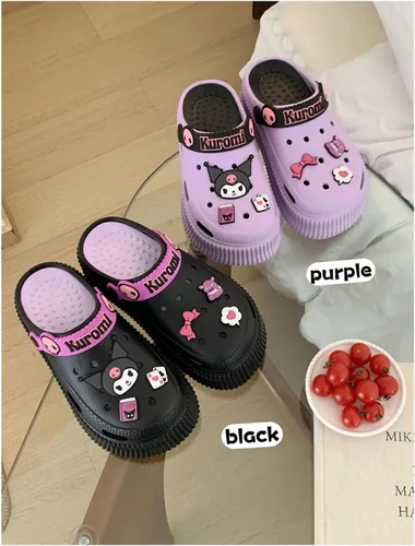 Vista 7 de Lindas pantuflas Kuromi Kawaii de dibujos animados para mujer, sandalias de nube para interiores y exteriores, suaves y cómodas, antideslizantes