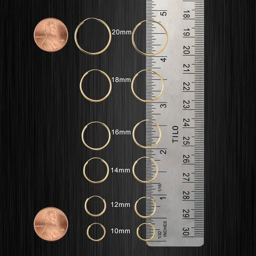 Vista 3 de Aretes de argolla de oro amarillo de 14 quilates flexible, de 10-18mm