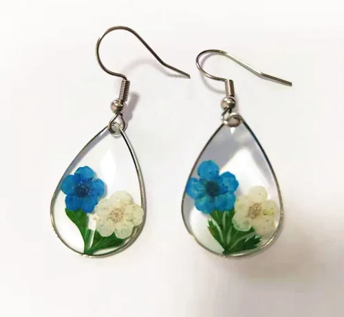 Vista 7 de Pendientes de resina CXUEMH con diseño de lágrima de flores prensadas, joyería de flores, aretes colgantes para regalos para mujeres y niñas, aretes