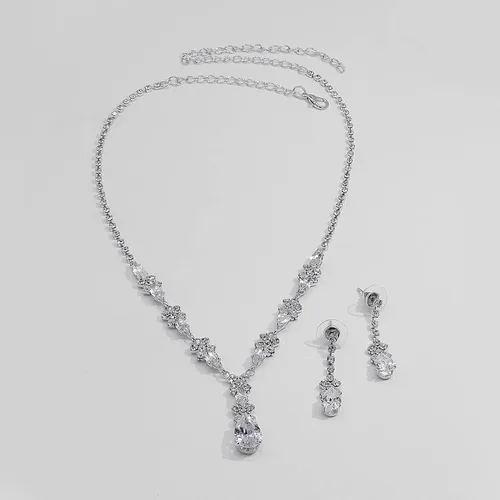 Vista 7 de UDYLGOON Juego de aretes de cristal con diamantes de imitación para dama de honor, novia, boda, baile de graduación, Metal, cristal Circonita cúbica