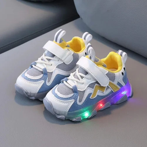 Vista 2 de Zapatos de caminar suaves del bebé del bebé,Niños bebé niñas llevó luz luminosa corriendo deporte zapatos zapatillas de deporte de malla