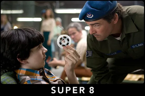 Vista 4 de Super 8, 2 Blu-rays (4K UHD Replenishment)