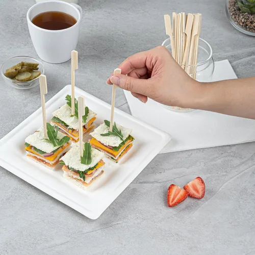 Vista 5 de Restaurantware Pinchos de bambú de 5.9 pulgadas, 100 púas de bambú desechables resistentes – Cabeza de paleta resistente de bambú para aperitivos