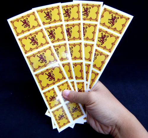 Vista 2 de 40 tatuajes: Bandera de león desenfrenada de Escocia, recuerdos de fiesta escoceses Scottish Party Favors