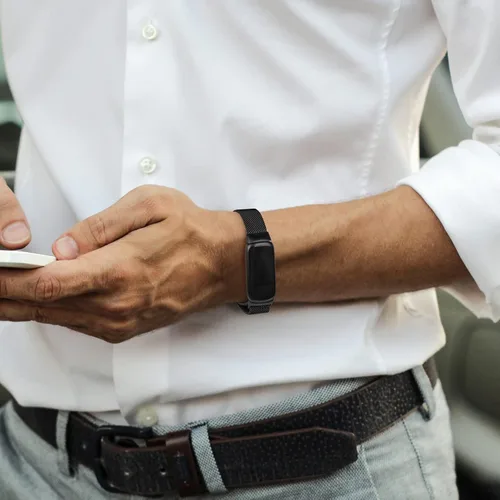 Vista 5 de Correa de metal para Fitbit Luxe para mujeres y hombres, correa de repuesto magnética ajustable de malla de acero inoxidable compatible con Fitbit
