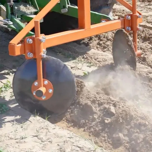 Vista 4 de Titan Attachments - Cama de disco ajustable de 3 puntos de 48 pulgadas para tractores Cat 1, compatible con enganche rápido, cultivador de jardín