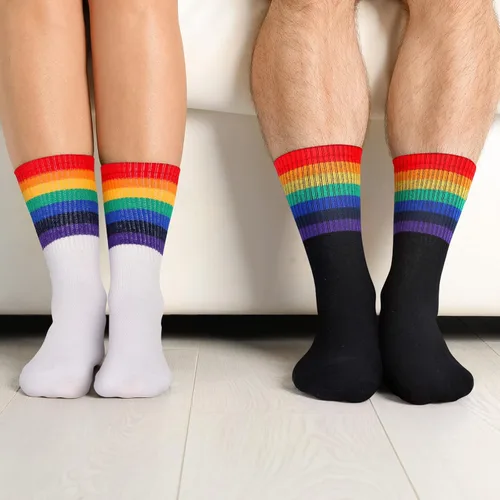 Vista 2 de Bencailor 6 pares de calcetines deportivos de algodón a rayas, diseño de arco iris, calcetines tobilleros de algodón, casuales, multicolor, unisex