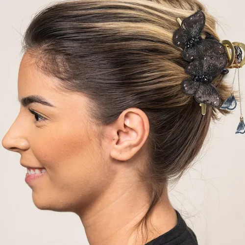 Vista 4 de FRCOLOR Pinzas de mariposa para el cabello, horquillas de metal grandes con borla de mariposa, diamantes de imitación con purpurina, pinzas