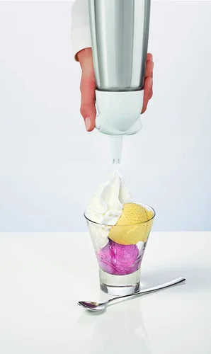 Vista 2 de iSi North America Easy Whip Plus (1 pinta) - Batidor de crema con botella de acero inoxidable, fácil de usar para aderezos con sabor casero