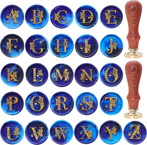 Vista 2 de SWANGSA Kit de sellos de cera del alfabeto, diseño de mariposa vintage, 26 letras A-Z con 2 asas de madera, kit de regalo para invitación de boda