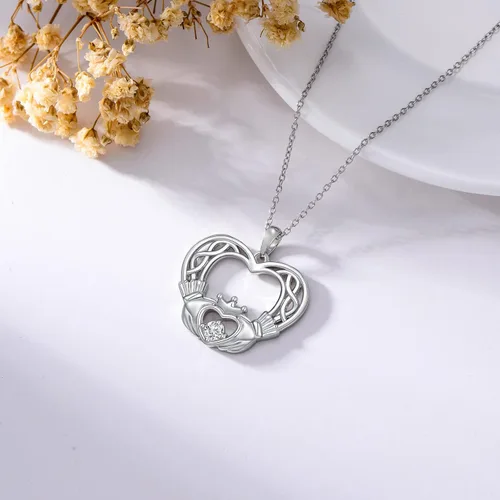 Vista 5 de Collar de nudo celta de plata de ley con dije de diosa luna, collar de Claddagh Wiccan triangular irlandés, collar de nudo celta vikingo, regalos