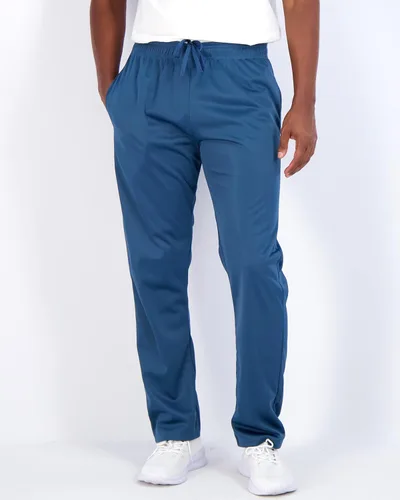 Vista 2 de Real Essentials Paquete de 3 Pantalones deportivos de tricot, informales, deportivos y activos, con parte inferior abierta y bolsillos para hombre