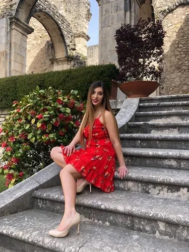 Vista 5 de ECOWISH - Minivestido holgado de mujer, con tirantes florales de espagueti, con nudo frontal anudado, plisado