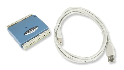 Vista 4 de Módulo DAQ de E/S digital de 24 bits USB-1024HLS