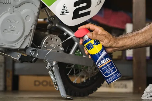 Vista 3 de WD-40 Fórmula original, producto multiuso, popote flexible EZ-REACH, 14.4 onzas (paquete de 6)