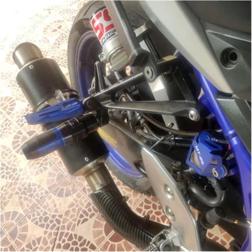 Vista 3 de Tapa protectora para Yamaha MT07 2021 2022 MT09 MT03 MT125 MT 07 09 03 25 Accesorios Motocicleta Trasero Líquido de Frenos Depósito Protector