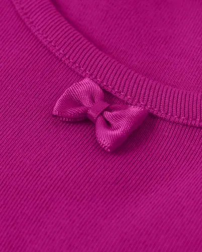 Vista 2 de Gymboree Camisa básica de manga corta para niñas y niños pequeños