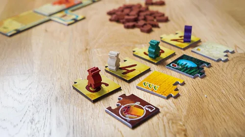 Vista 5 de Juego de mesa de estrategia, mecánica Kingdomino con un giro, juego de mesa para niños, adolescentes, adultos y noches de juegos en familia, a