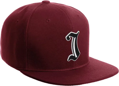 Vista 572 de Daxton Gorra clásica con visera de billete plano con letras del alfabeto inglés antiguo de la A a la Z