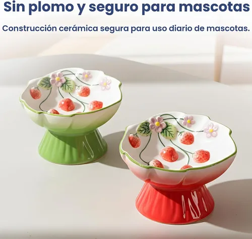 Vista 4 de Tazón elevado de comida para gatos con flores de fresa por PawsPik Rojo