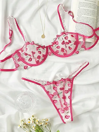 Vista 5 de WDIRARA Conjunto de lencería de dos piezas para mujer, con bordados de cerezo, con ribete de volados, malla y aros