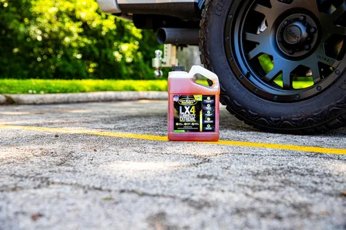 Vista 5 de Hot Shot's Secret LX4 Lubricity Extreme 1 galón, tratamiento de combustible para todos los motores, aditivo de gasolina y diésel, el aditivo