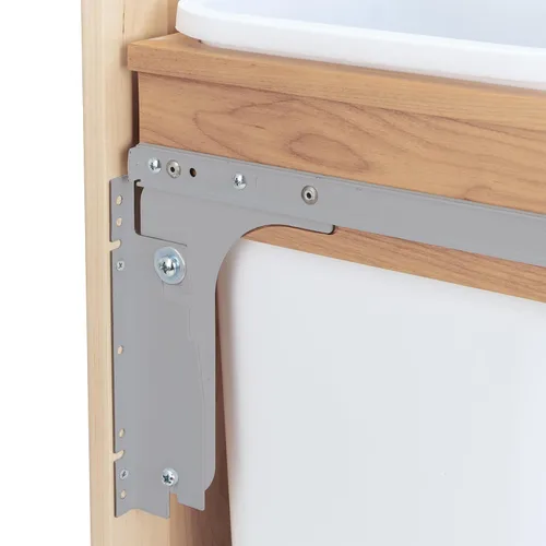 Vista 9 de Rev-A-Shelf Basurero de cocina extraíble individual para debajo del gabinete, 35 cuartos de galón con profundidad reducida, toboganes de extensión