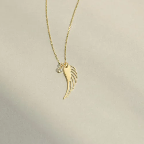 Vista 4 de Collar de ala de ángel de diamantes Collar de ángel de la guarda de oro amarillo de 14 quilates para mujer Collar con colgante de alas de oro