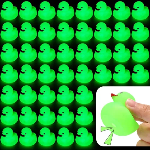 Vista 8 de Tradder 50 patos de goma que brillan en la oscuridad de 2 pulgadas que brillan en la oscuridad, flotador de goma para verano, para piscina, baño