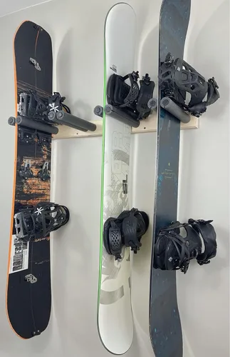 Vista 2 de Pro Board Racks Estante de almacenamiento montado en la pared para snowboard (capacidad para 4 tablas)