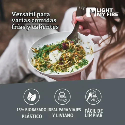 Vista 3 de Light My Fire Spork Original Paquete de 4 - Combinación 3 en 1 de Cuchara Tenedor Cuchillo para Acampar, Utensilios Reutilizables de Viaje