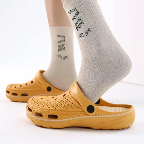 Vista 7 de ChayChax Zuecos con soporte de arco para hombre y mujer, zapatos de jardín, pantuflas antideslizantes para exteriores y playa con plantilla