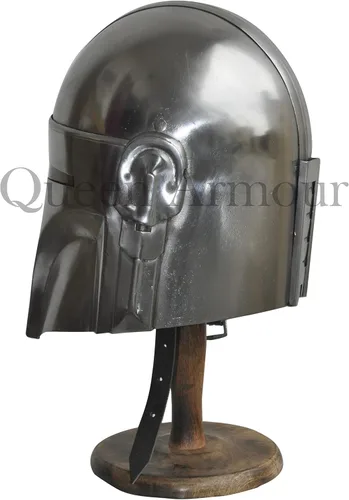 Vista 3 de Queen Armour Casco mandaloriano de metal de acero con forro y correa de barbilla para LARP Cosplay juego de roles Halloween máscara facial
