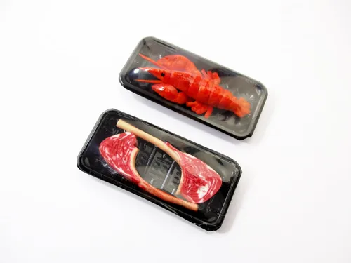 Vista 8 de Casa de muñecas Miniature Food 2 Langosta Raw Tomahawk Carne Tray Supermercado Pack 16733