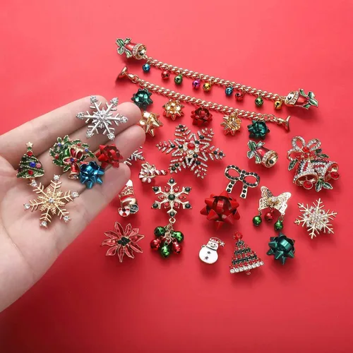 Vista 3 de XOCARTIGE Dijes de Navidad para zapatos para sandalias de zueco con diamantes de imitación, regalo de arco de muñeco de nieve, adornos de zapatos