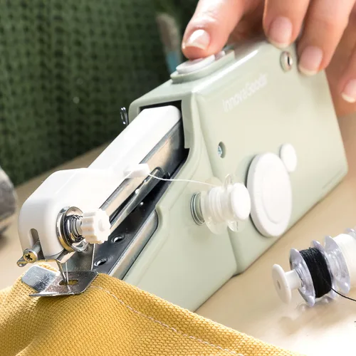 Vista 4 de Máquina de Coser de Mano Portátil de Viaje Sewket InnovaGoods