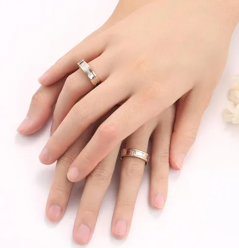 Vista 4 de His Queen Her King - Anillos de promesa a juego para parejas, anillos de boda con corona láser y circonita cúbica de acero inoxidable, anillos