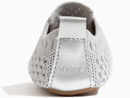 Vista 2 de HARTS Sidekick Best First Walker - Tenis lavables flexibles para mantenerse en el zapato unisex PlateadoGris