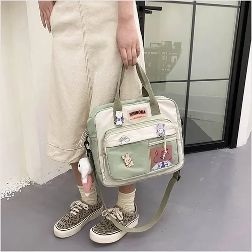 Vista 5 de Mochila Kawaii con bonitos alfileres y colgante de felpa para niña, mochila escolar, mochila de viaje linda, Verde, Mochilas de viaje