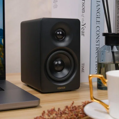 Vista 2 de Edifier Altavoz multimedia M60 Bluetooth 5.3, 66W RMS, audio de alta resolución y audio inalámbrico de alta resolución, LDAC, graves medios de 3
