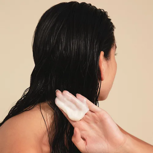 Vista 6 de OUAI Juego de champú, acondicionador y mascarilla de tratamiento para cabello fino, voluminizadora, fortalecedora, reparadora, 3