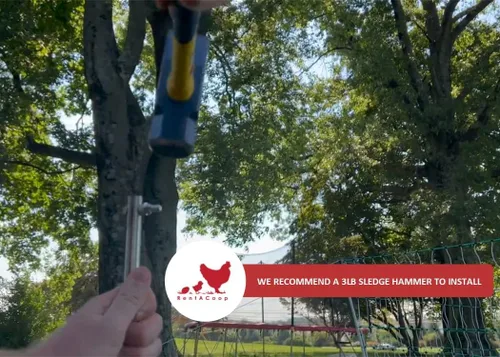 Vista 4 de RentACoop Varilla de tierra galvanizada de 3 pies con abrazadera, compatible con Energizer y red eléctrica para cerca, ideal para aves de corral